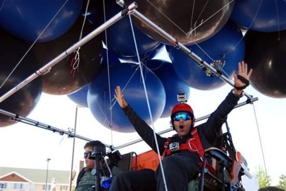 Thunderstorms halt lawn chair balloon flight